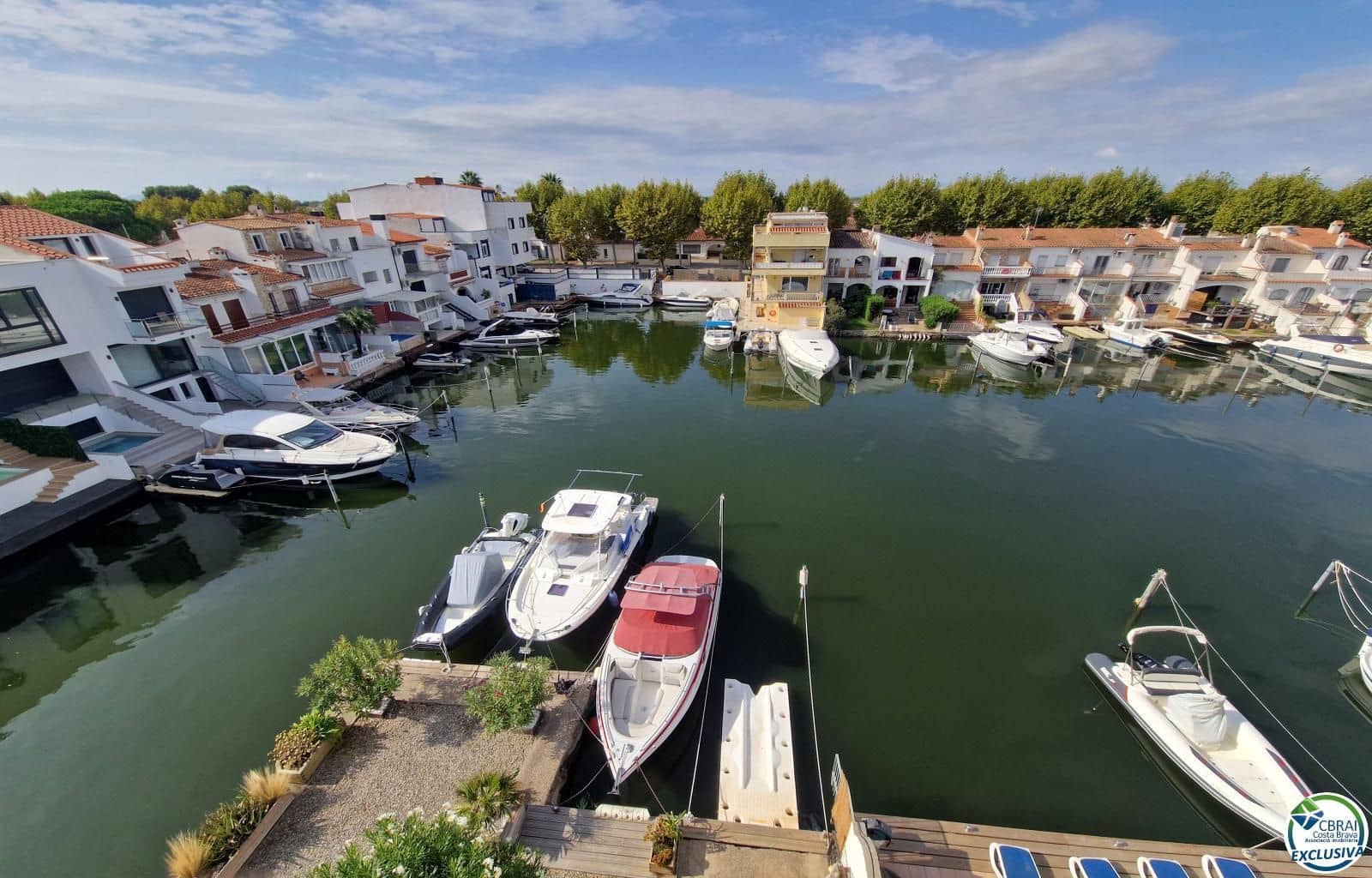 2 makuuhuone Asunto myytävänä paikassa Empuriabrava mukana 
autotalli - 299 000 € (Ref: 9216054)