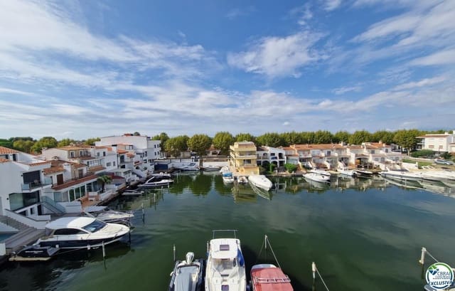 2 soveværelse Lejlighed til salg i Empuriabrava, Castelló d'Empúries med garage - € 299.000 (Ref: 9216054)