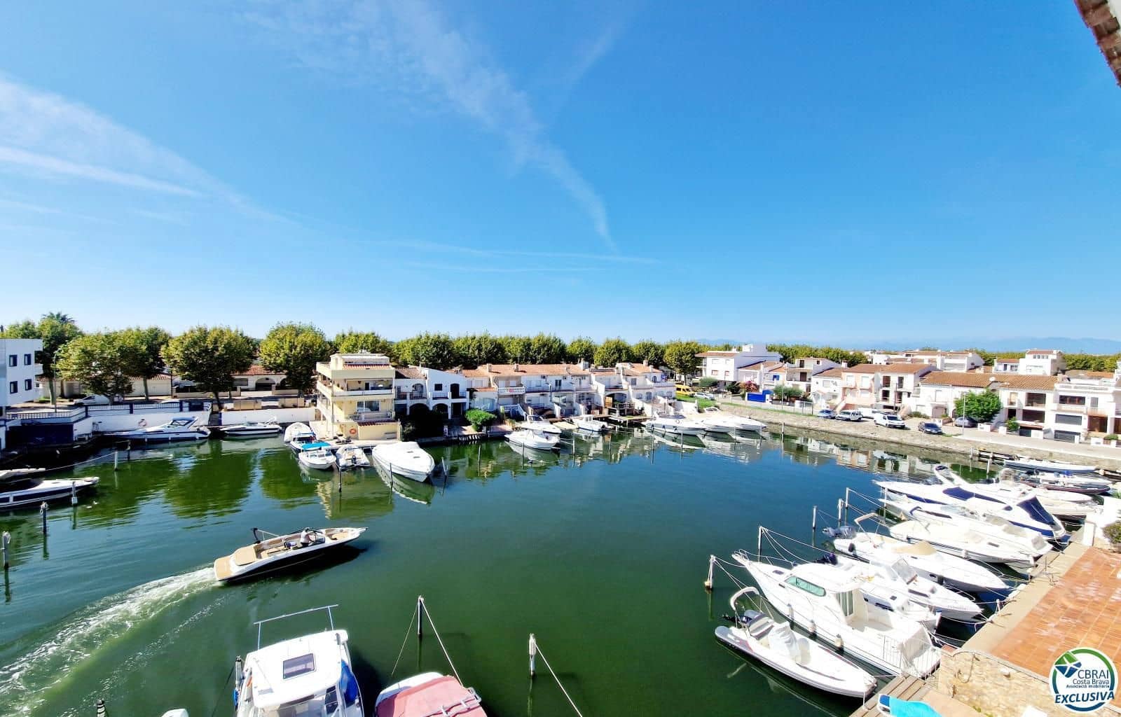 2 soveværelse Lejlighed til salg i Empuriabrava med garage - € 299.000 (Ref: 9216054)