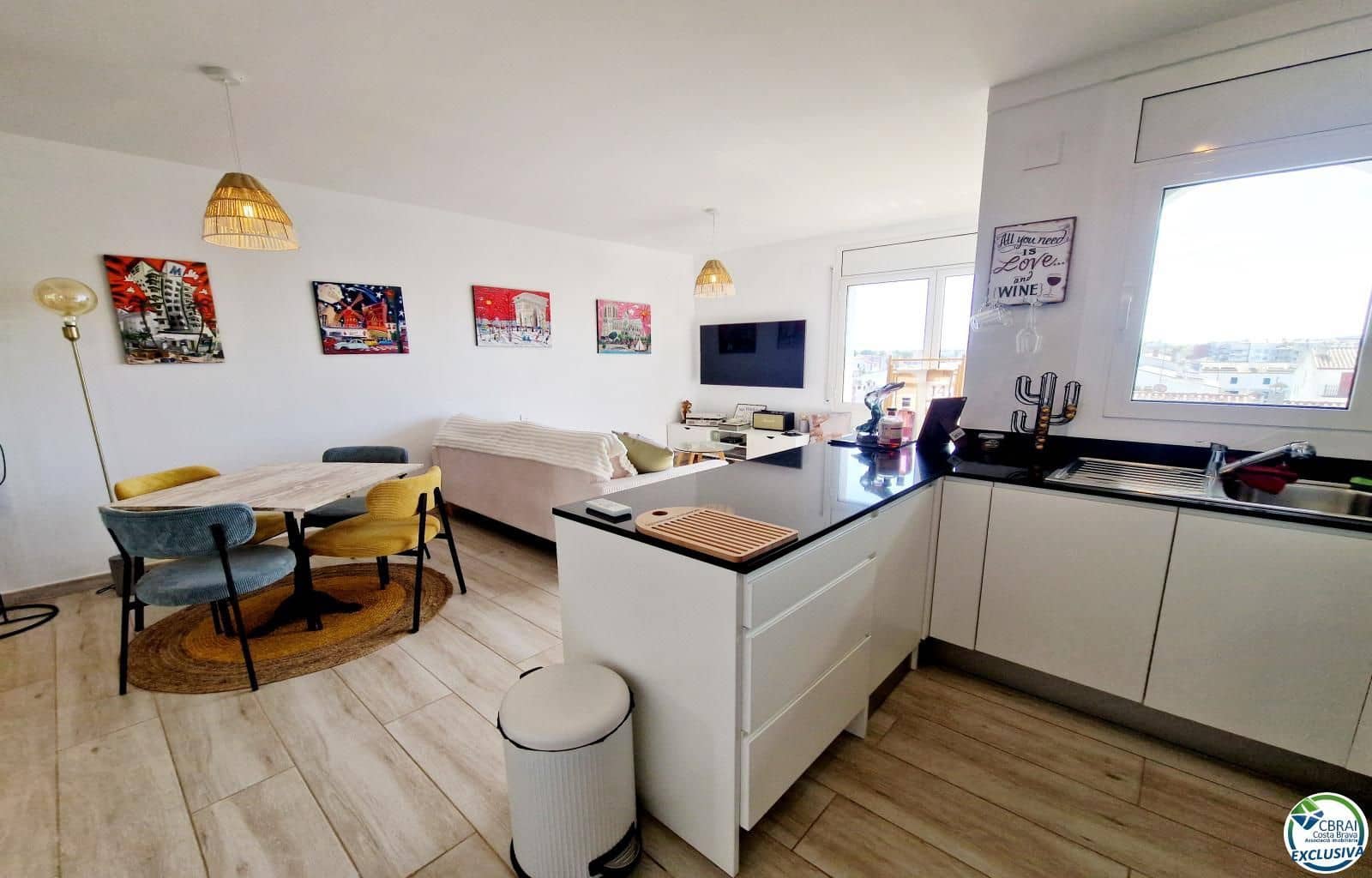 2 soveværelse Lejlighed til salg i Empuriabrava med garage - € 299.000 (Ref: 9216054)