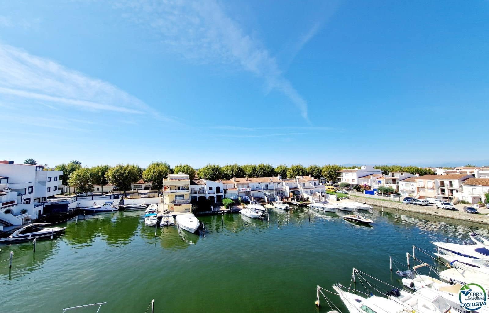 2 soveværelse Lejlighed til salg i Empuriabrava med garage - € 299.000 (Ref: 9216054)