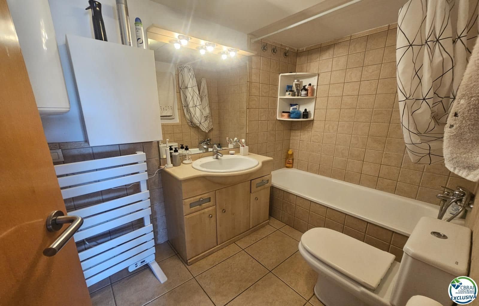 2 soverom Leilighet til salgs i Empuriabrava med garasje - € 219 000 (Ref: 9228054)