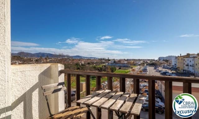 Piso de 1 habitación en Empuriabrava, Castelló d'Empúries en venta - 110.000 € (Ref: 9228055)