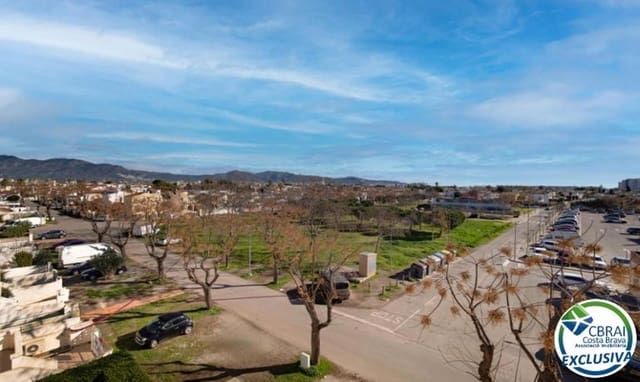 Piso de 1 habitación en Empuriabrava, Castelló d'Empúries en venta - 110.000 € (Ref: 9228055)