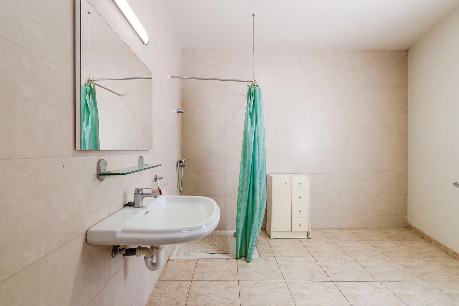 4 soveværelse Byhus til salg i Cassa de la Selva - € 219.000 (Ref: 9267647)