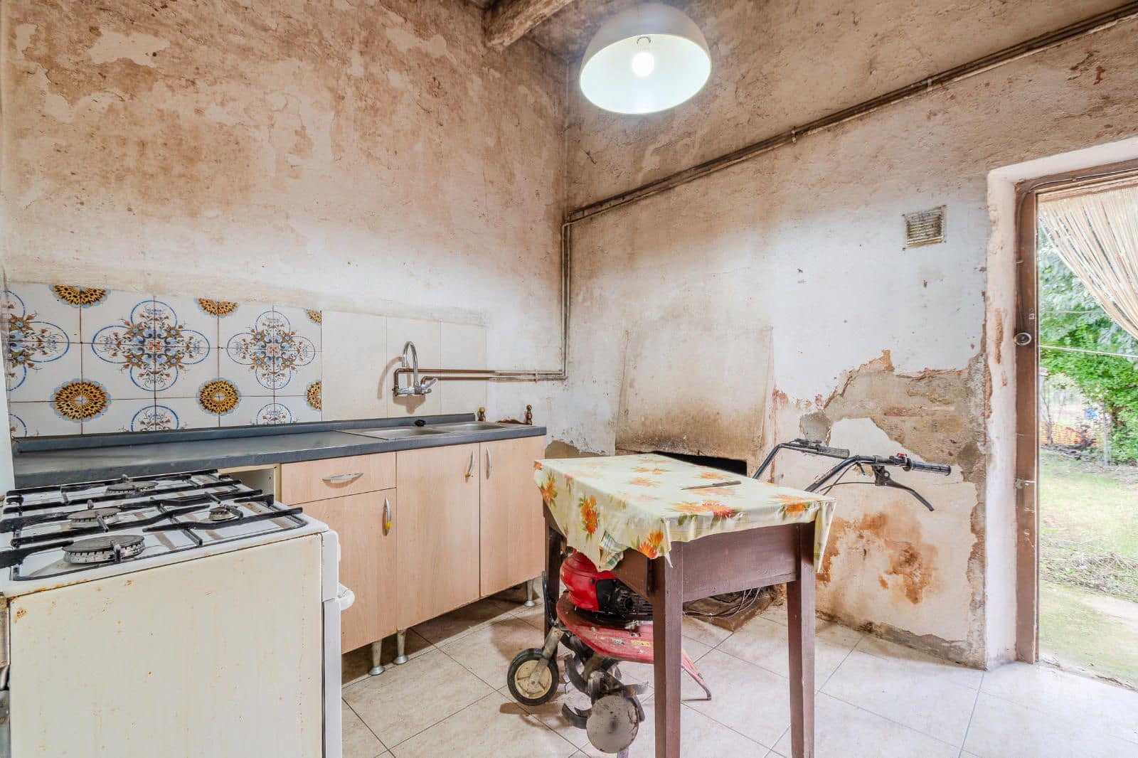 4 soveværelse Byhus til salg i Cassa de la Selva - € 219.000 (Ref: 9267647)