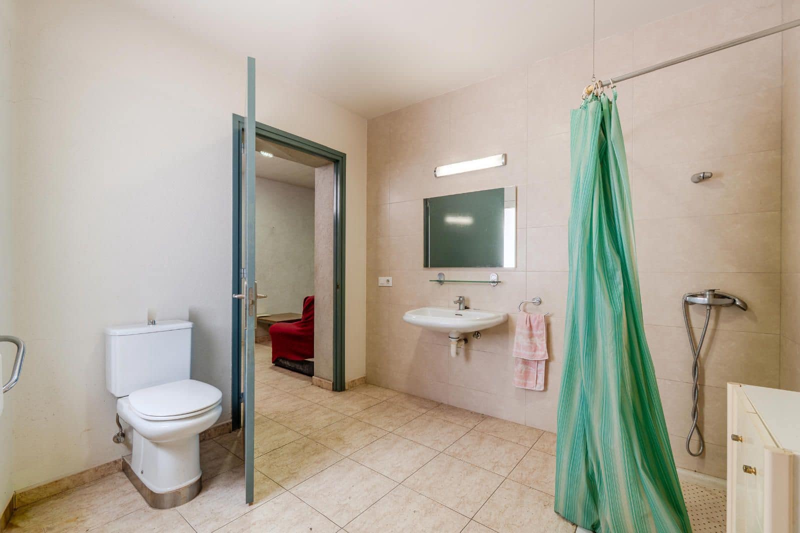 4 soveværelse Byhus til salg i Cassa de la Selva - € 219.000 (Ref: 9267647)