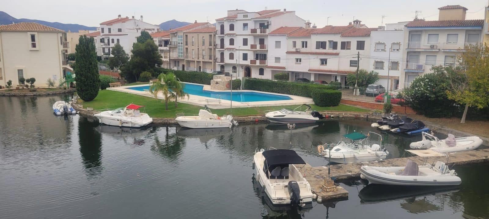 2 sovrum Lägenhet till salu i Empuriabrava med pool - 225 000 € (Ref: 9267652)