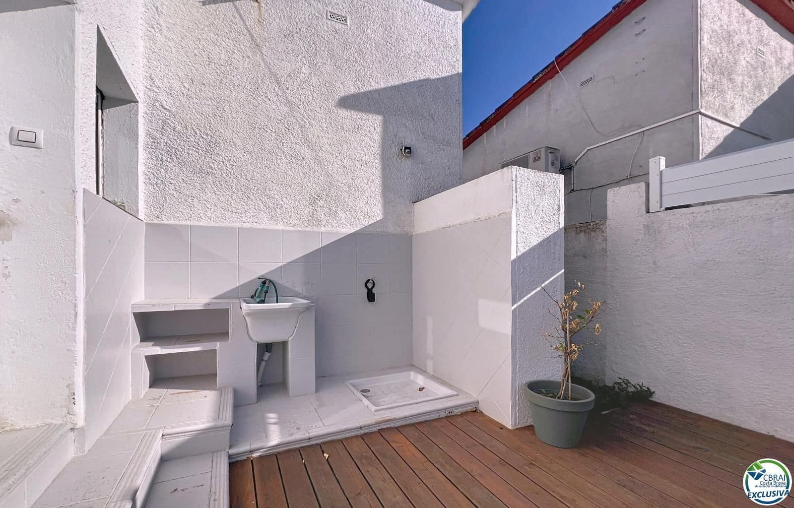 2 Zimmer Villa zu verkaufen in Empuriabrava mit Pool Garage - 399.500 € (Ref: 9267851)