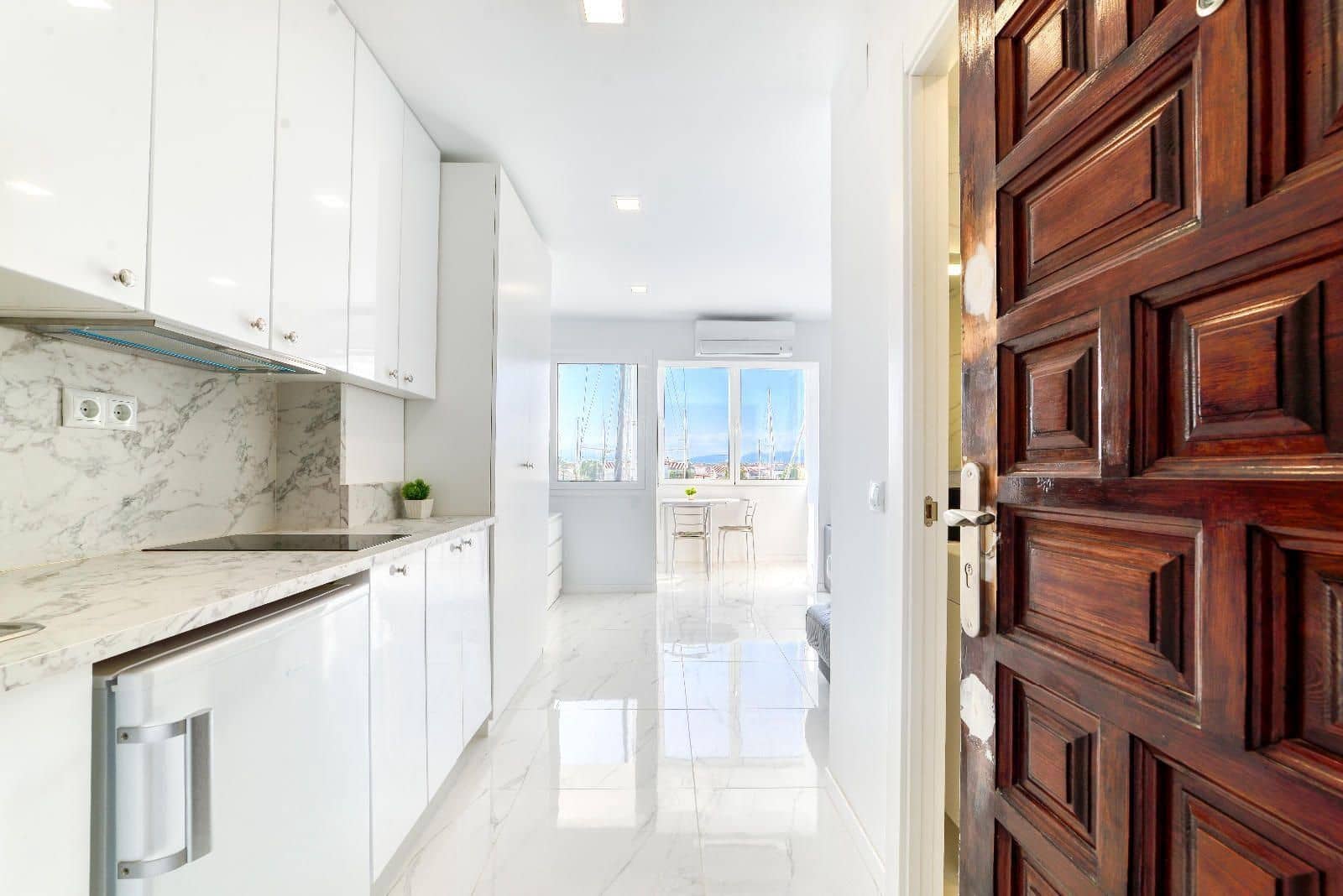 Flat for sale in Empuriabrava - € 99,500 (Ref: 9272980)