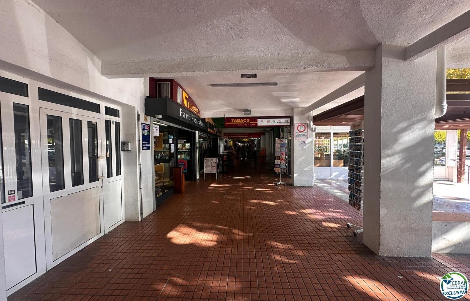 2 bedroom Flat for sale in Empuriabrava - € 182,000 (Ref: 9279686)