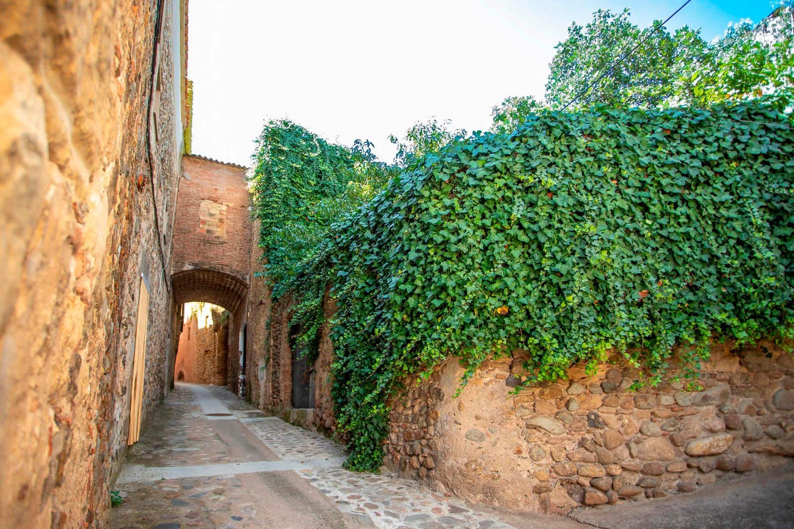 Chalet de 5 habitaciones en Cervià de Ter en venta - 365.000 € (Ref: 9298997)