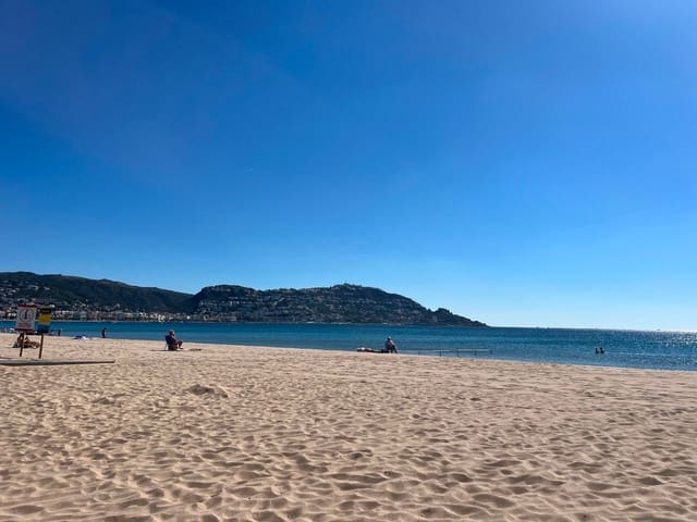 2 chambre Appartement à vendre à Santa Margarida, Roses avec garage - 184 000 € (Ref: 9302029)