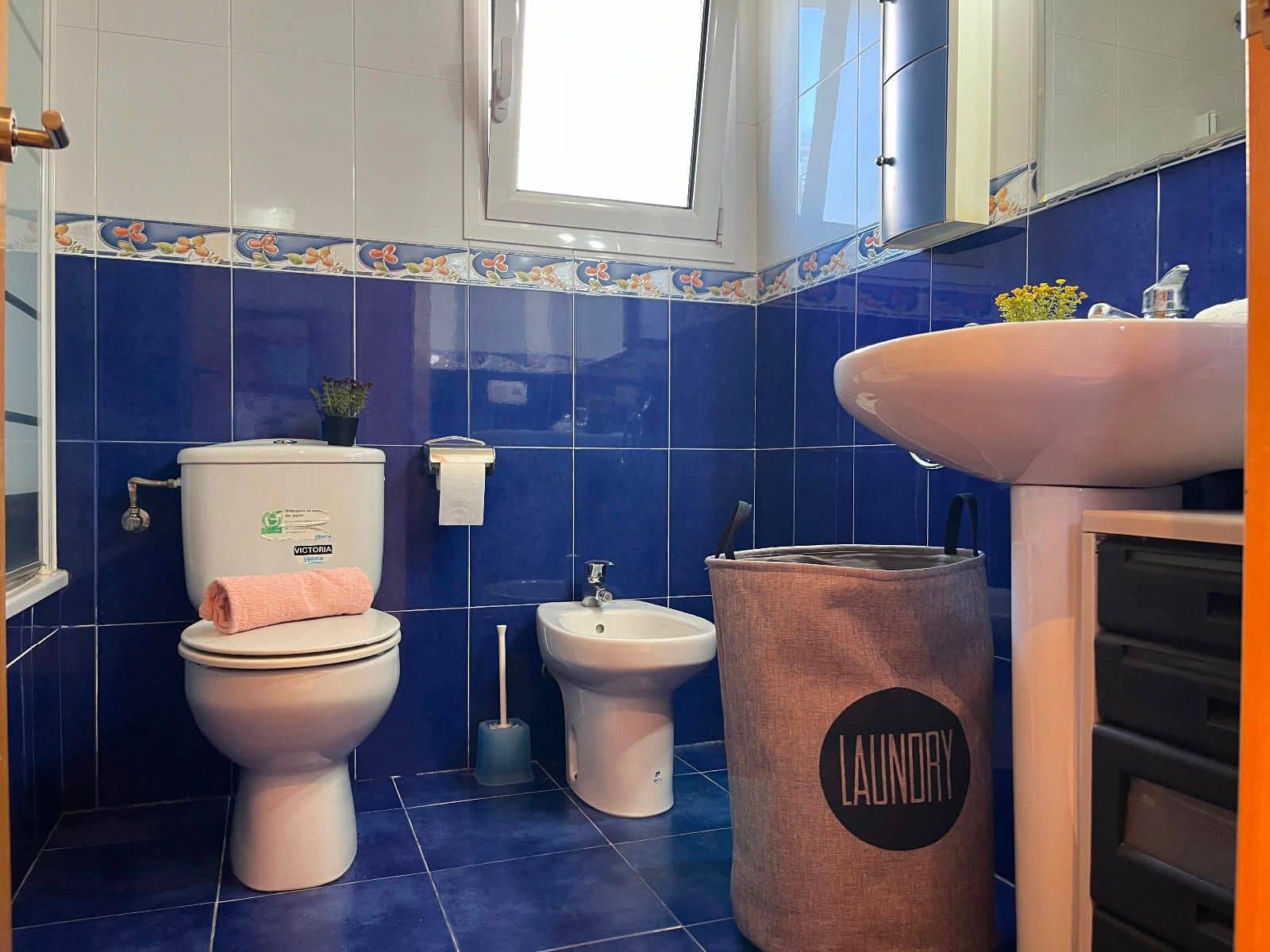 2 bedroom Flat for sale in Roses with garage - € 184,000 (Ref: 9302029)