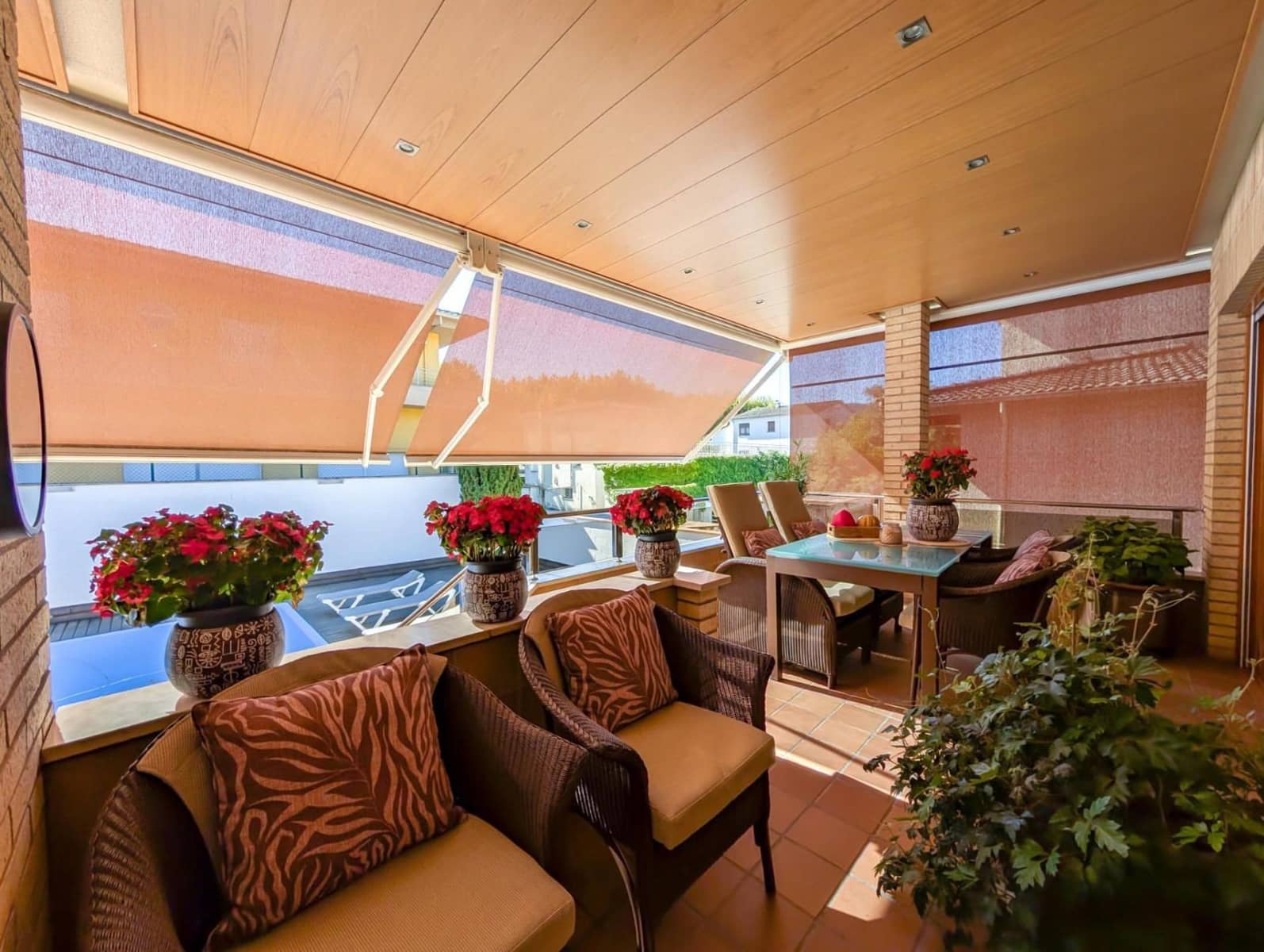 4 sypialnia Willa na sprzedaż w Banyoles z basenem - 798 000 € (Ref: 9309318)