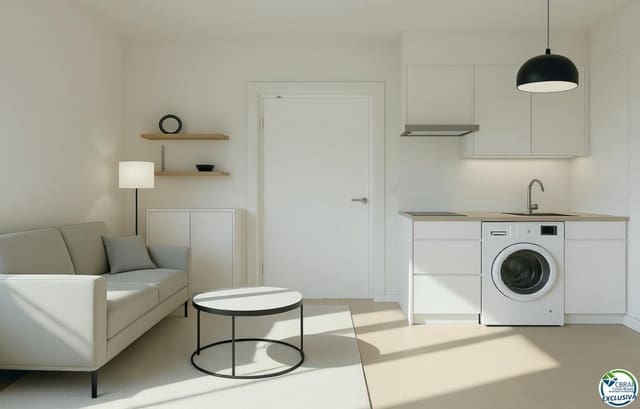 Piso en L'Estartit, Torroella de Montgrí en venta con piscina - 145.000 € (Ref: 9311416)