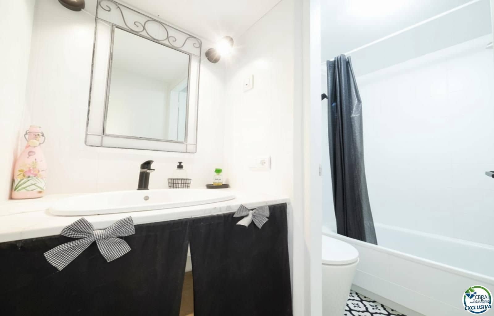 Lägenhet till salu i L'Estartit med pool - 145 000 € (Ref: 9311416)