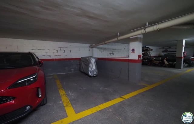 Garage til salg i Roses - € 27.000 (Ref: 9314410)