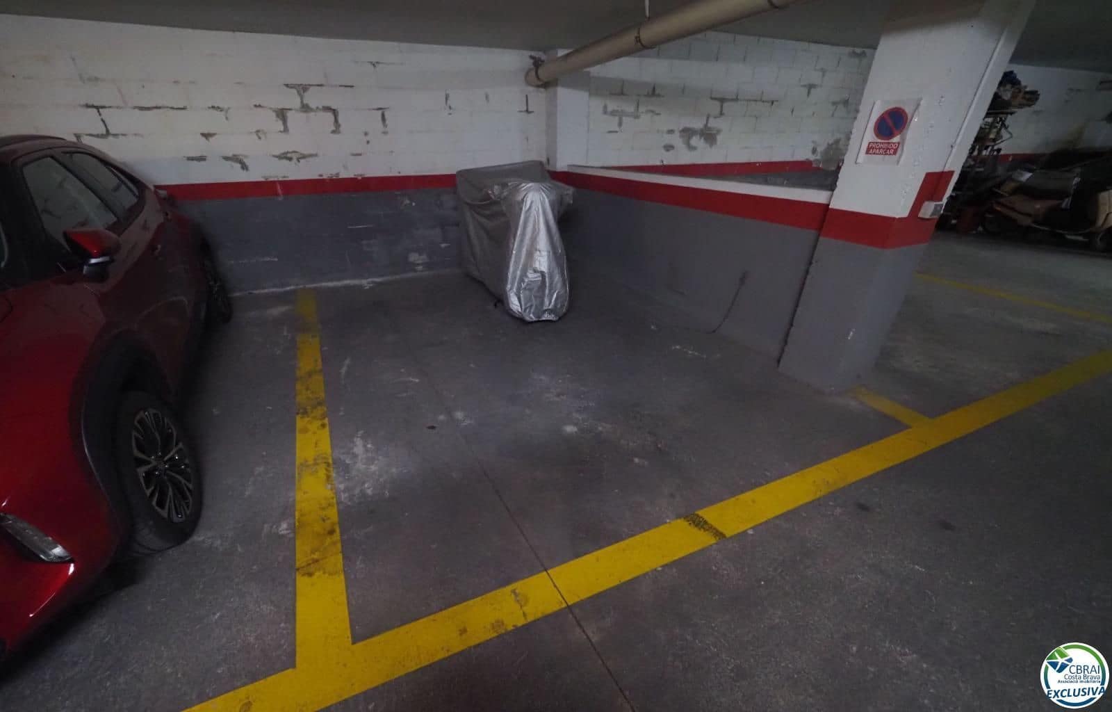 Garasje til salgs i Roses - € 27 000 (Ref: 9314410)