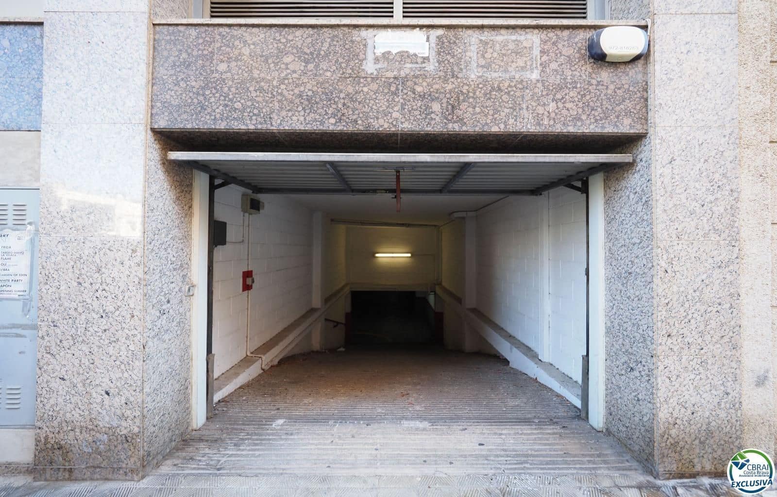 Garasje til salgs i Roses - € 27 000 (Ref: 9314410)