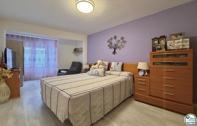 2 soverom Leilighet til salgs i Roses - € 190 000 (Ref: 9314411)