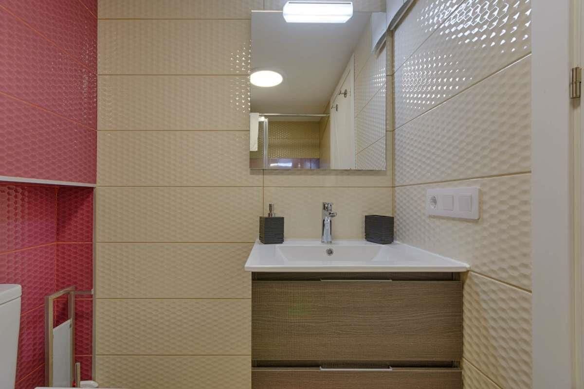 3 makuuhuone Huvila myytävänä paikassa Santa Margarida mukana 
autotalli - 695 000 € (Ref: 9314412)