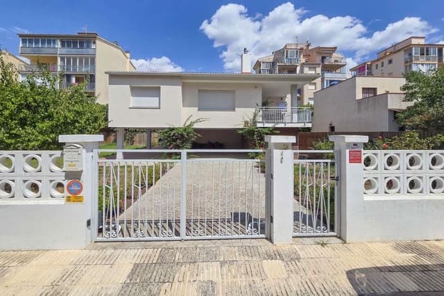 3 makuuhuone Huvila myytävänä paikassa Santa Margarida, Roses mukana 
autotalli - 695 000 € (Ref: 9314412)