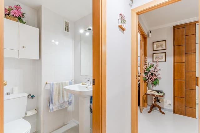 3 sovrum Takvåning till salu i Salt med garage - 235 000 € (Ref: 9315171)