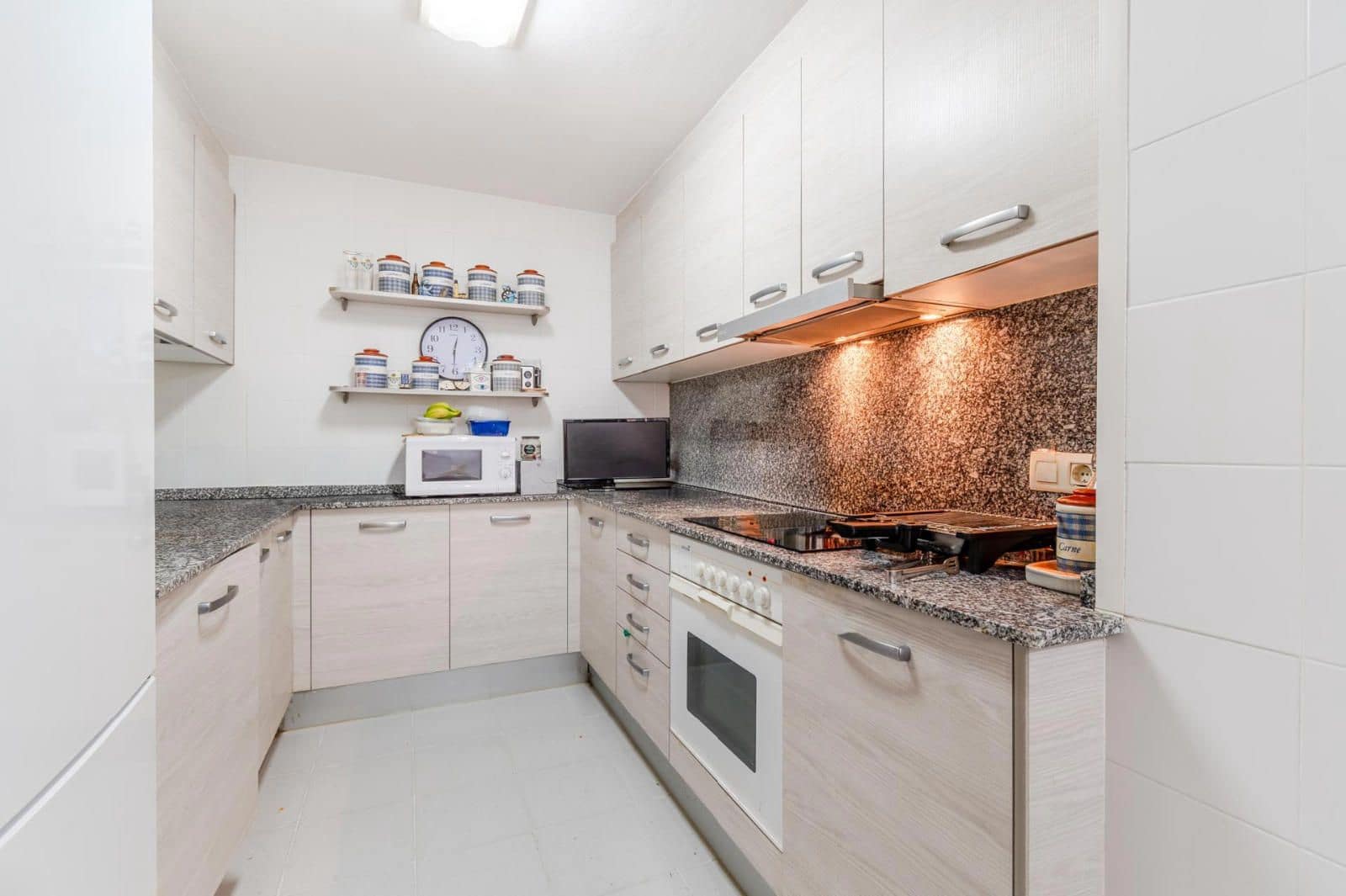 3 sovrum Takvåning till salu i Salt med garage - 235 000 € (Ref: 9315171)