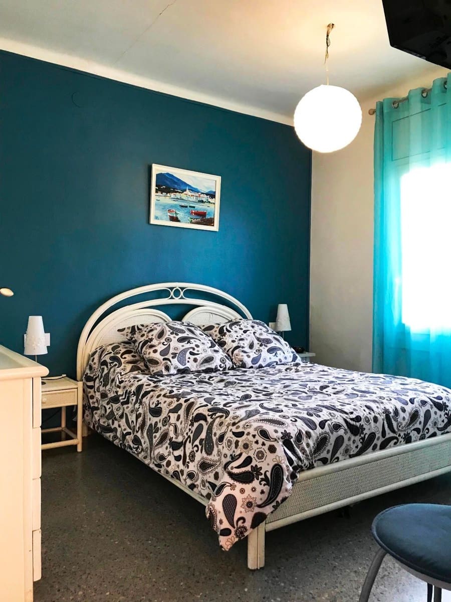 2 chambre Villa/Maison à vendre à Roses avec piscine - 340 000 € (Ref: 9322199)