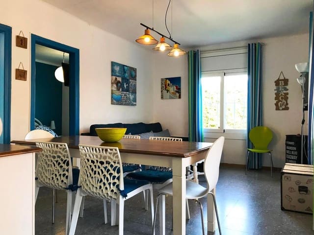 2 chambre Villa/Maison à vendre à Roses avec piscine - 340 000 € (Ref: 9322199)