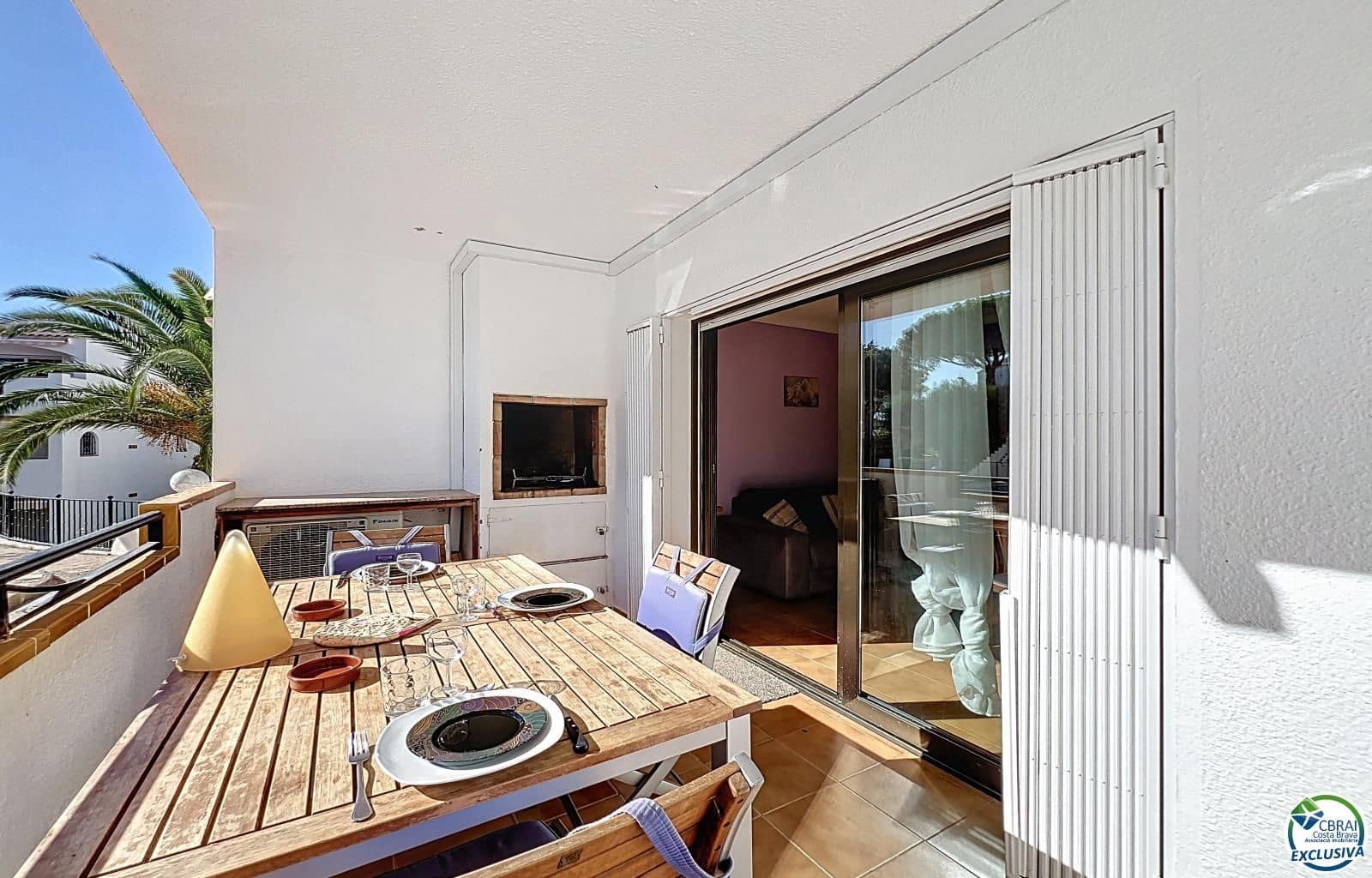 1 bedroom Flat for sale in Roses with pool garage - € 144,000 (Ref: 9331125)