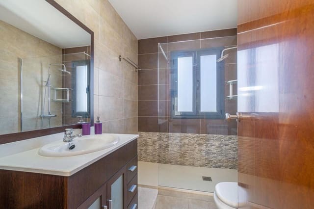 3 soverom Leilighet til salgs i Empuriabrava, Castelló d'Empúries med garasje - € 250 000 (Ref: 9360303)