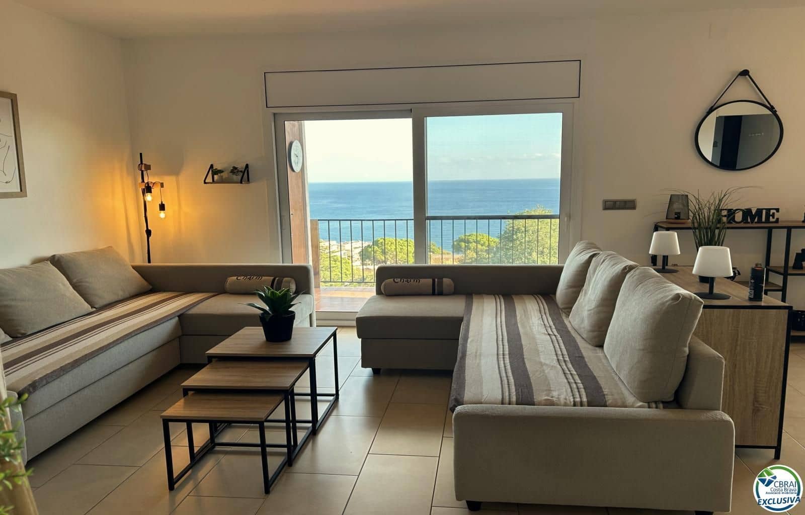 3 soveværelse Lejlighed til salg i Llanca med garage - € 320.000 (Ref: 9379999)