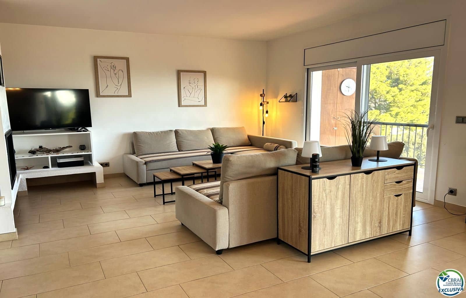 3 soveværelse Lejlighed til salg i Llanca med garage - € 320.000 (Ref: 9379999)