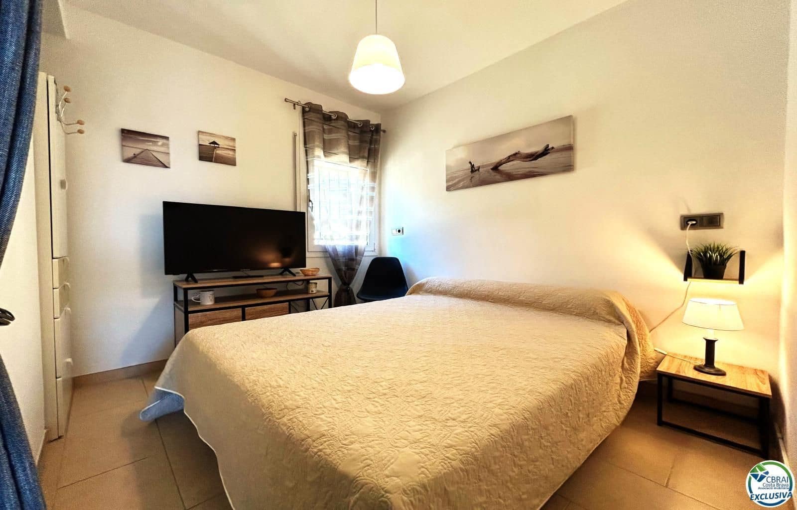 3 soveværelse Lejlighed til salg i Llanca med garage - € 320.000 (Ref: 9379999)