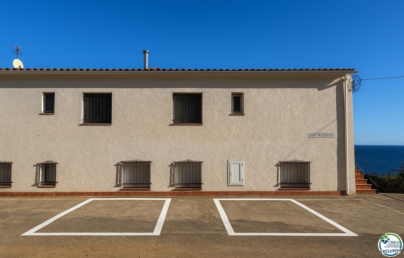 3 soveværelse Lejlighed til salg i Llanca med garage - € 320.000 (Ref: 9379999)