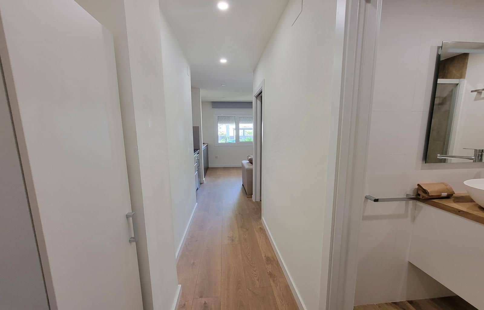 Flat te koop in Empuriabrava - € 98.000 (Ref: 9398899)