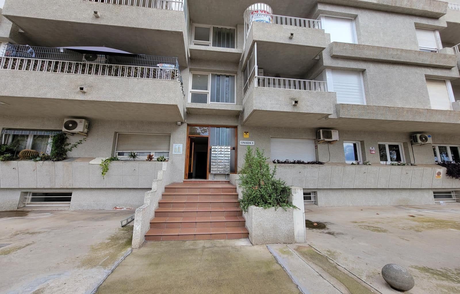 Flat te koop in Empuriabrava - € 98.000 (Ref: 9398899)