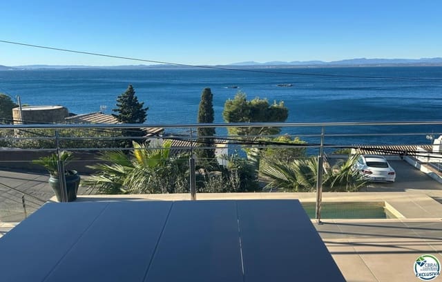 3 soverom Villa til salgs i Roses med svømmebasseng garasje - € 1 700 000 (Ref: 9420618)