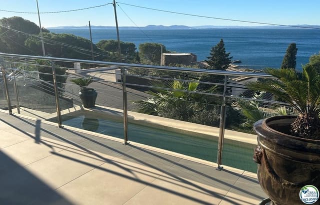 3 soverom Villa til salgs i Roses med svømmebasseng garasje - € 1 700 000 (Ref: 9420618)