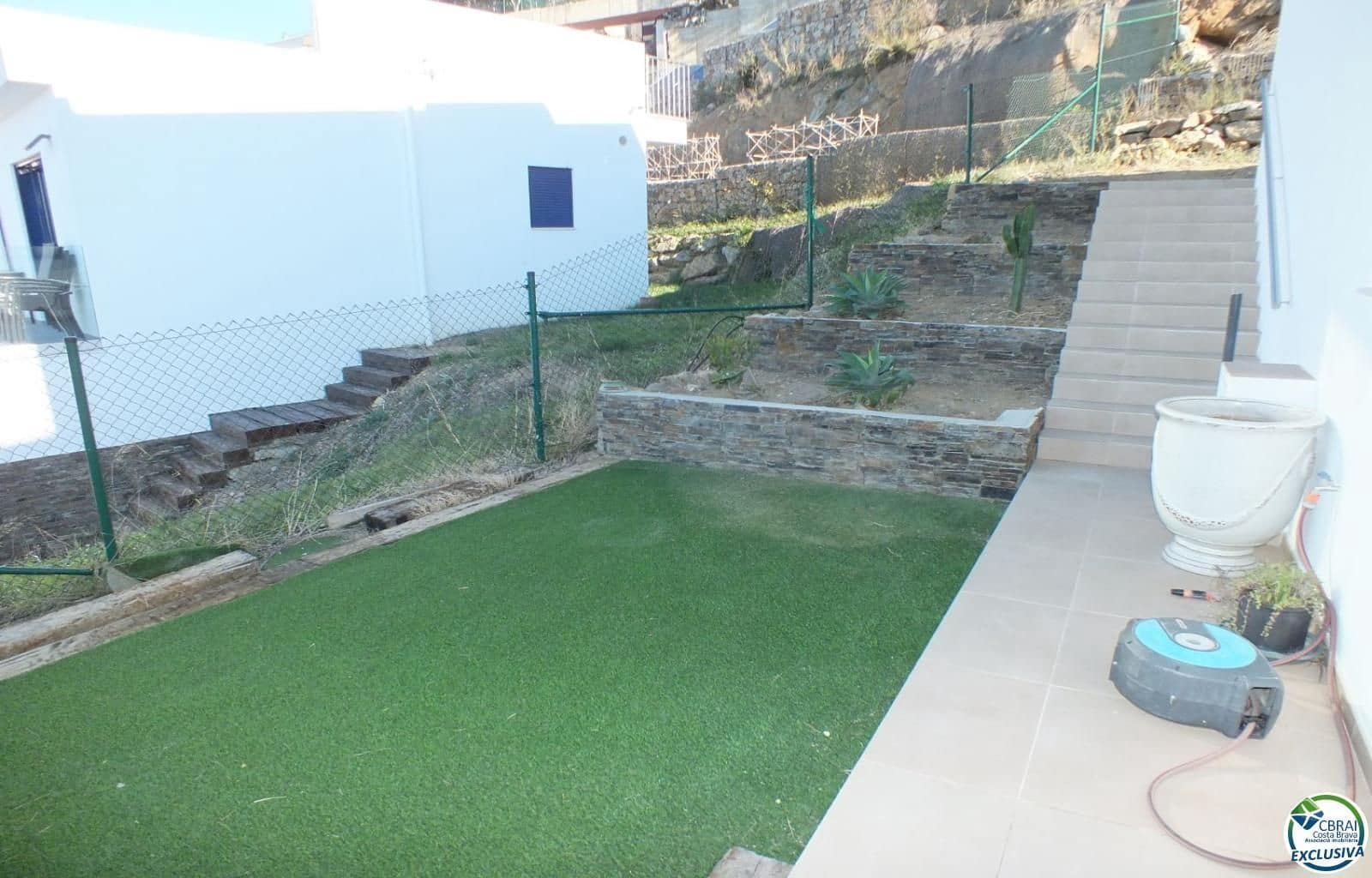 3 bedroom Villa for sale in Roses with pool garage - € 1,700,000 (Ref: 9420618)