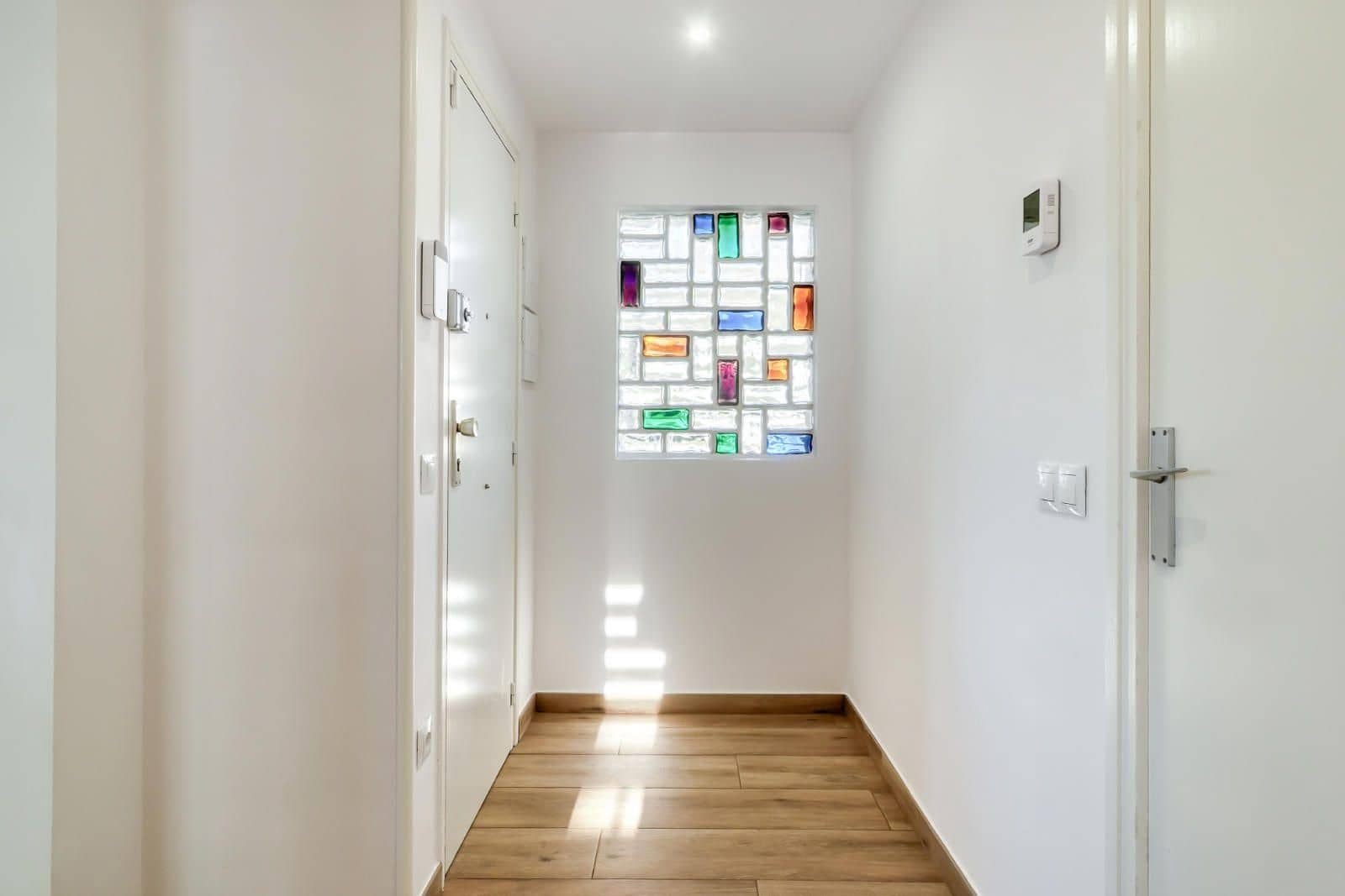 3 bedroom Flat for sale in Roses with pool - € 215,000 (Ref: 9427906)