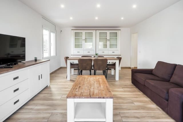 3 chambre Appartement à vendre à Roses avec piscine - 215 000 € (Ref: 9427906)