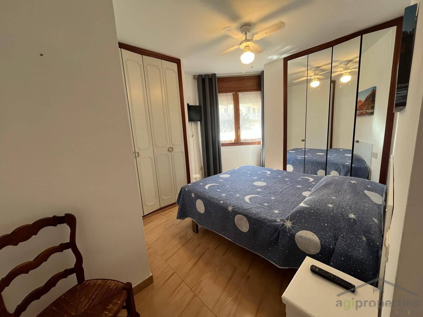 3 makuuhuone Asunto myytävänä paikassa Roses - 258 000 € (Ref: 9427907)