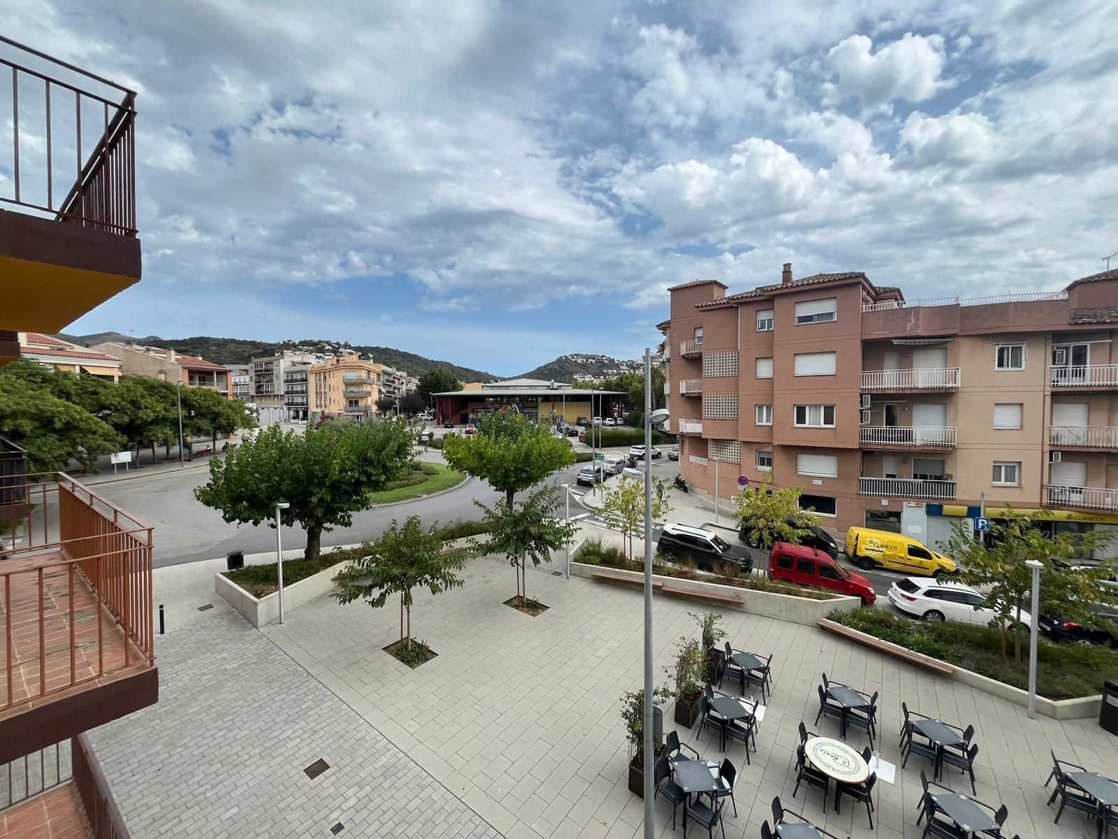 4 bedroom Flat for sale in Roses - € 199,500 (Ref: 9432389)
