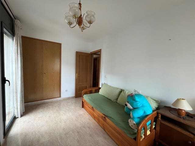 3 soveværelse Lejlighed til salg i Roses - € 287.000 (Ref: 9432391)