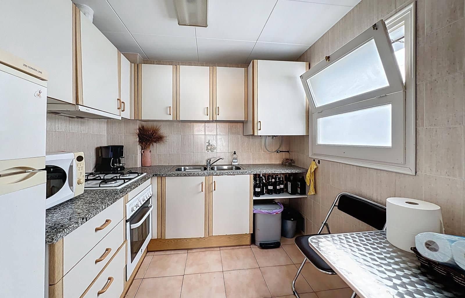 3 bedroom Flat for sale in Roses - € 185,000 (Ref: 9435178)