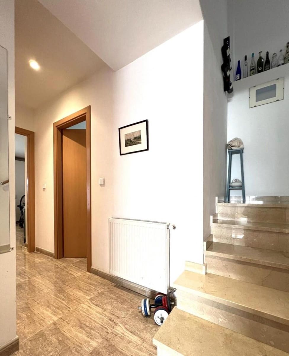 3 soveværelse Lejlighed til salg i Sant Pere Pescador med garage - € 215.000 (Ref: 9436371)