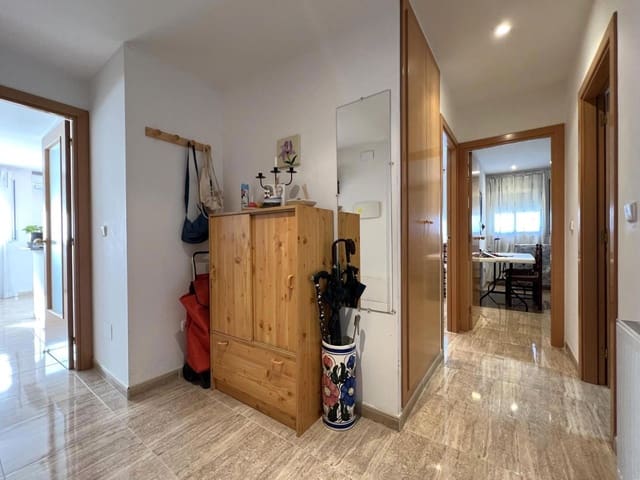 3 soveværelse Lejlighed til salg i Sant Pere Pescador med garage - € 215.000 (Ref: 9436371)